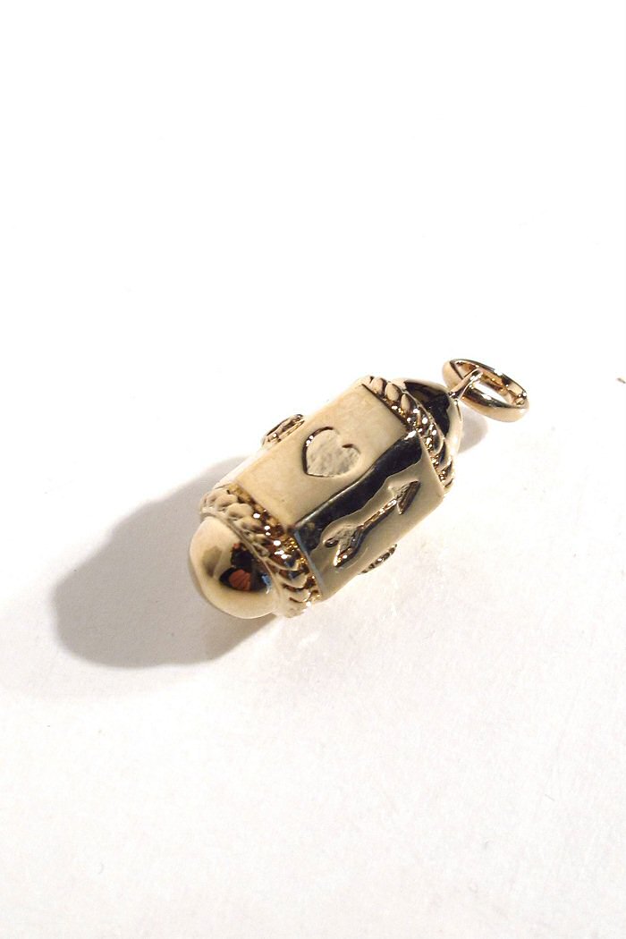 Bali Temples charm Cartouche