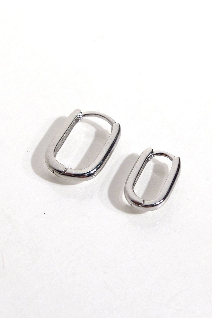 Bali Temples Huggie Oval pure silver