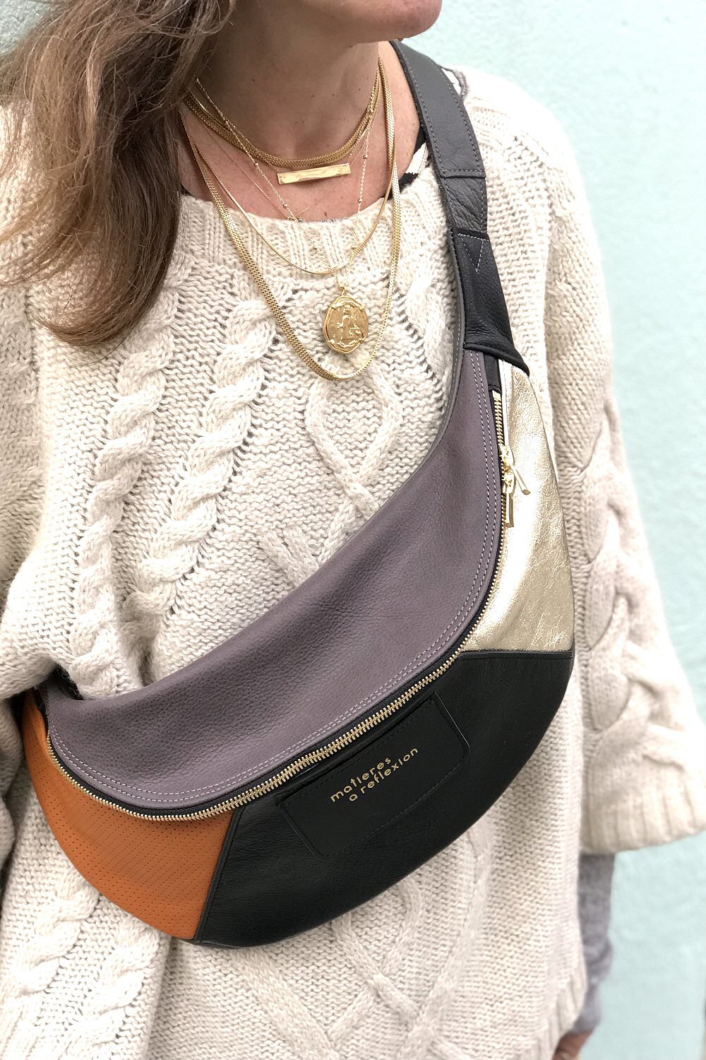 Banane Cross Maxi upcycled leather C33