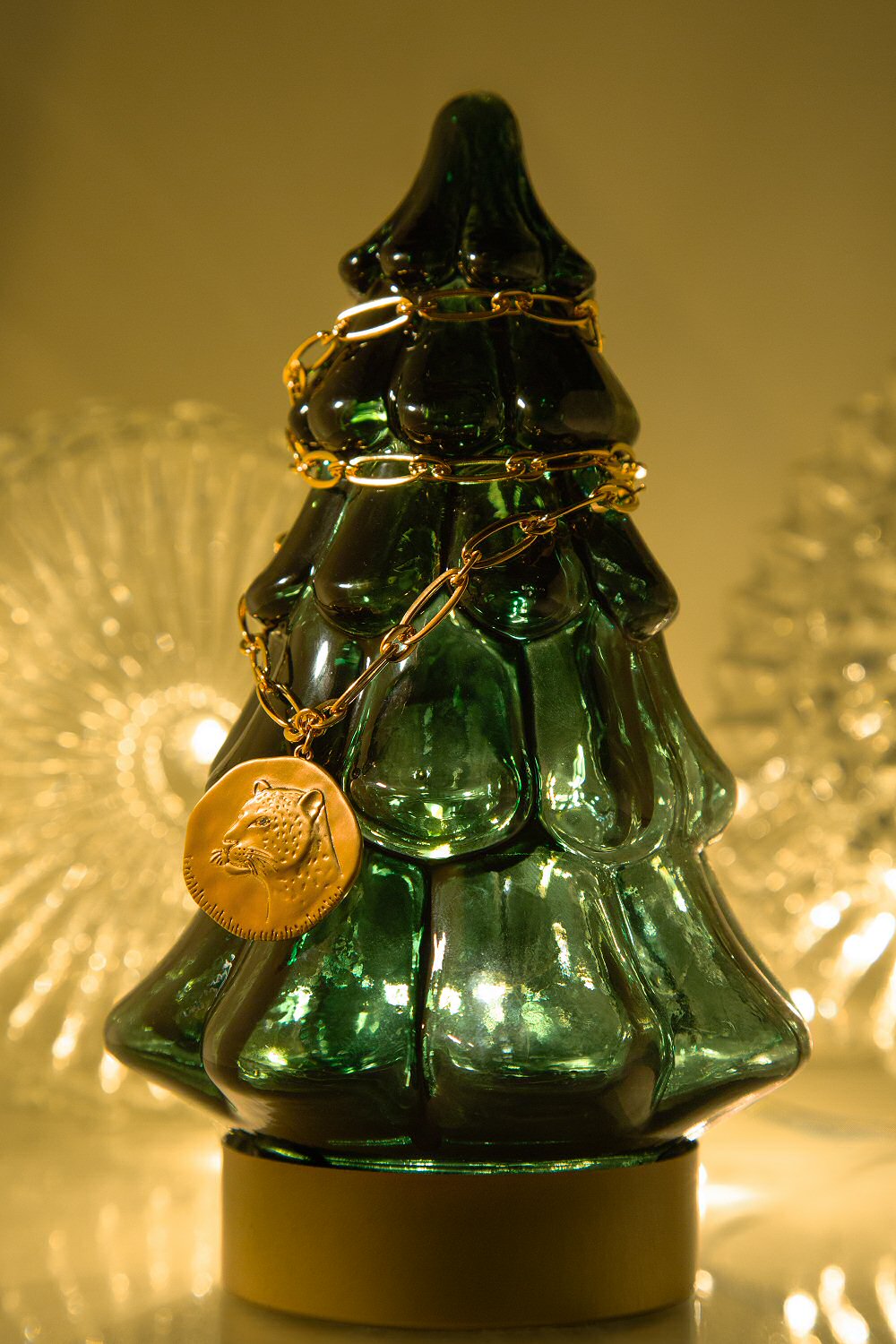 Louise Hendricks collier medaille panthere Rita