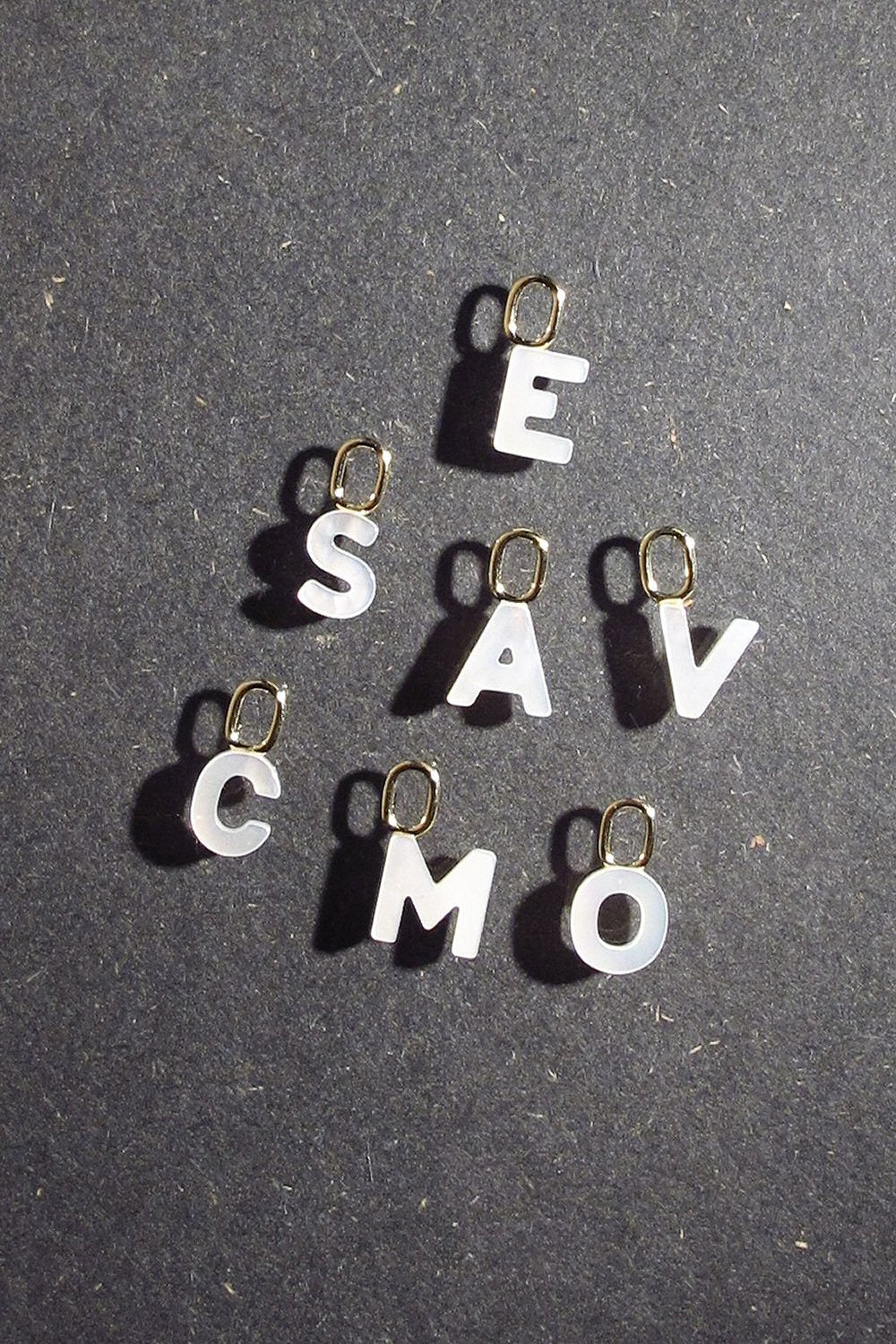 Maria Black charms Letter nacre