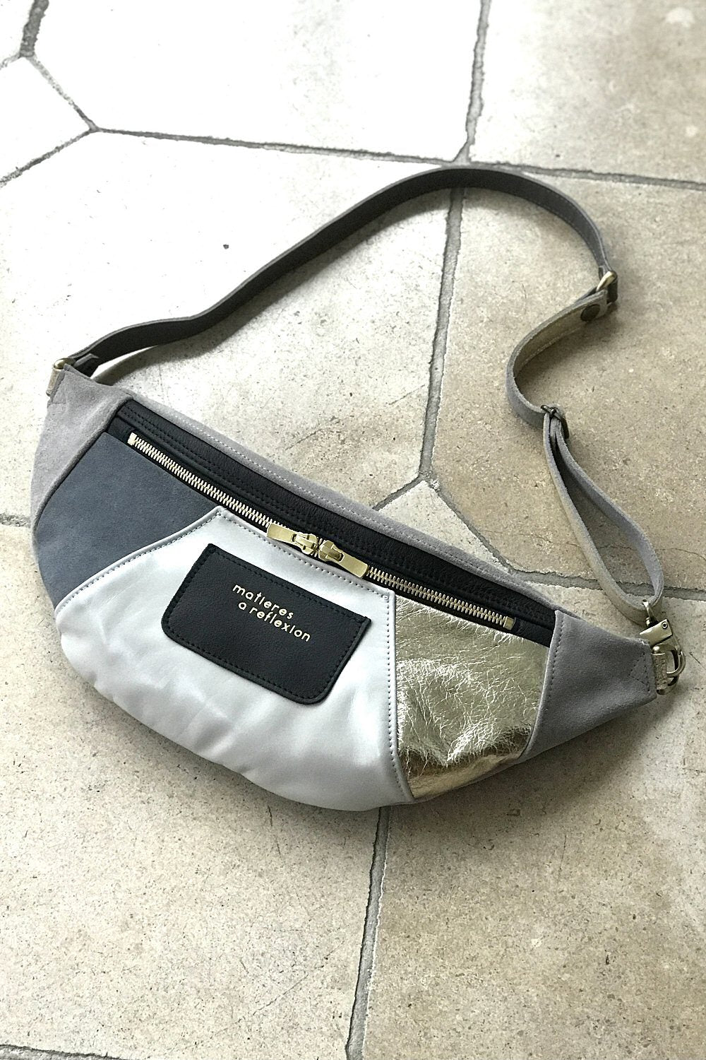 Banane Cross Medi cuir C43