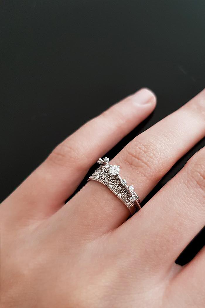 Sansoeurs bague Big Très Or Irregular Band or diamants