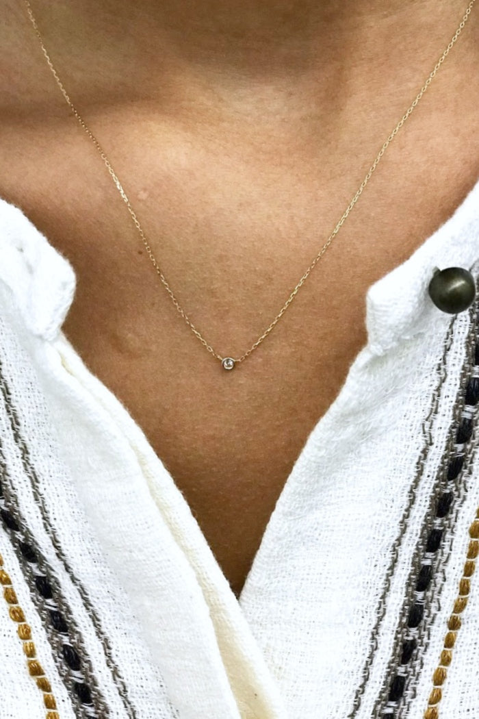 Z | Trois Petits Points collier Solitaire diamant or 18k