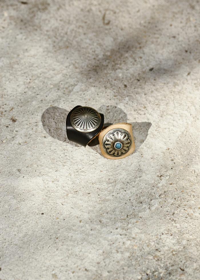 Z | Yuketen bague Navajo argent cuir noir