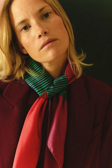 XP | Année foulard en soie Geometrie Variable