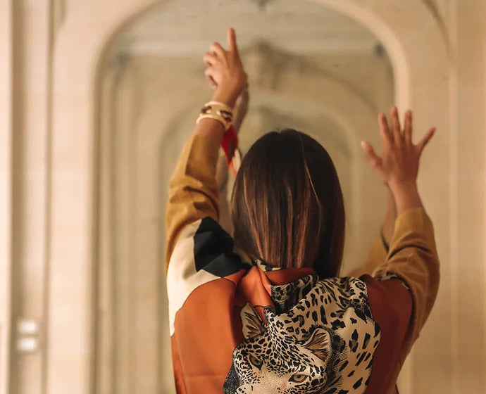 Année foulard en soie Jumelles leopards