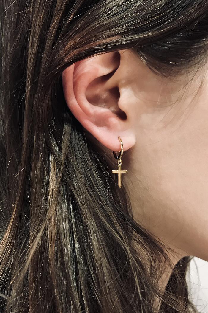 huggie 8 croix Under pure gold plaque or jaune