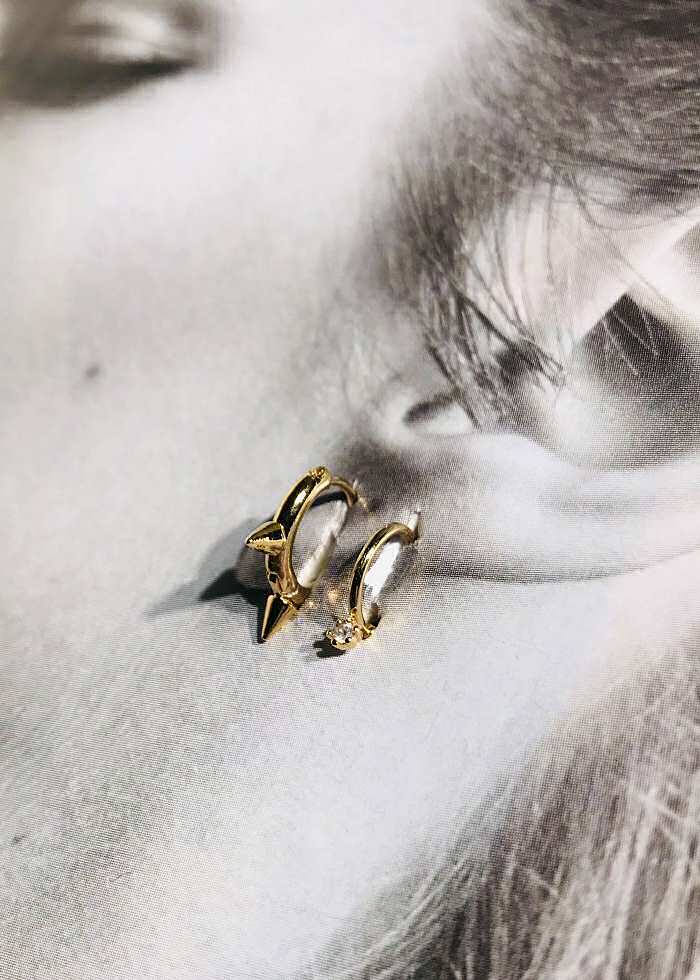 Bali Temples Huggie 6 Under griffe gold strass