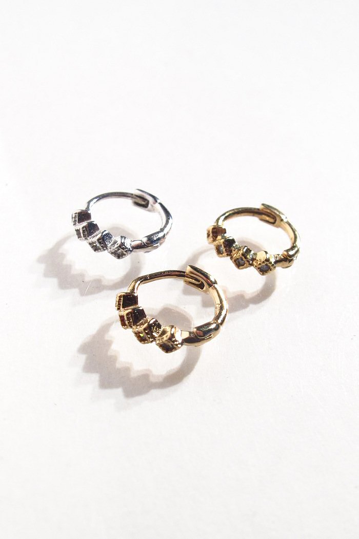 Bali Temples Huggie 8 4-losanges strass