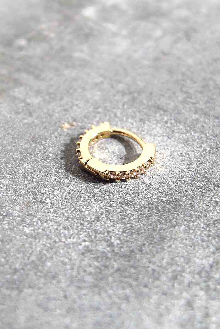 Bali Temples Huggie 6 Pave gold strass