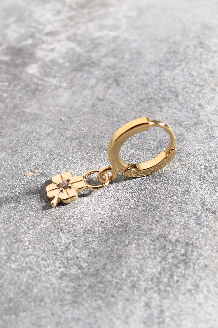 Bali Temples Huggie 8 Trefle gold