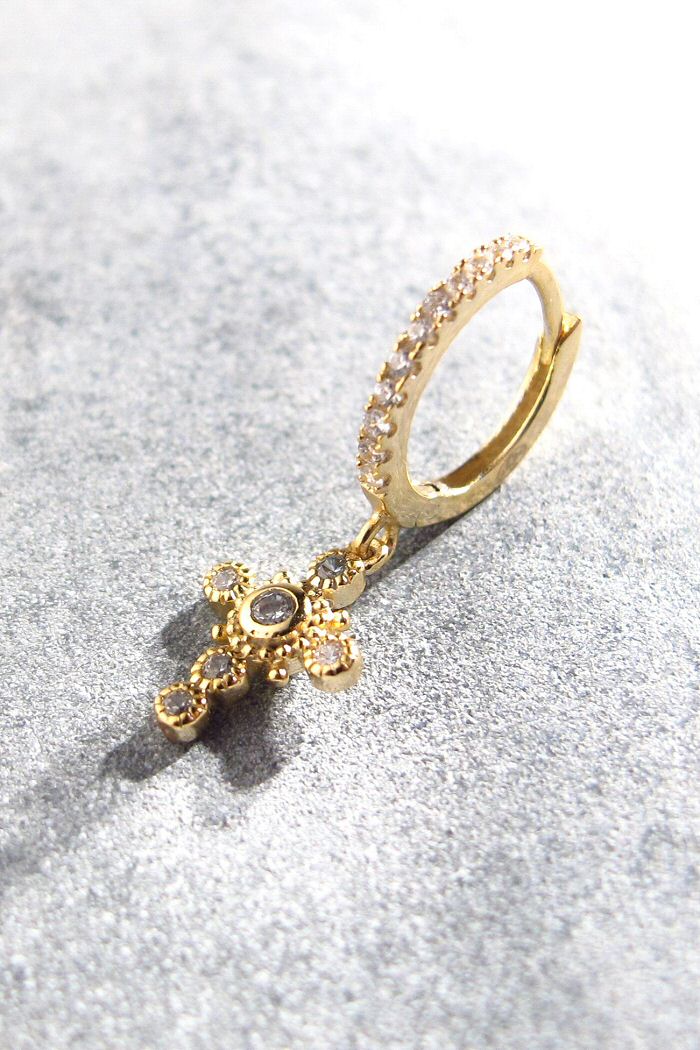 Bali Temples Huggie 8 Croix Under strass gold