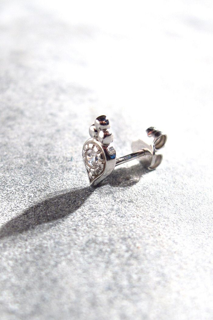 Z | Bali Temples Stud Goa strass