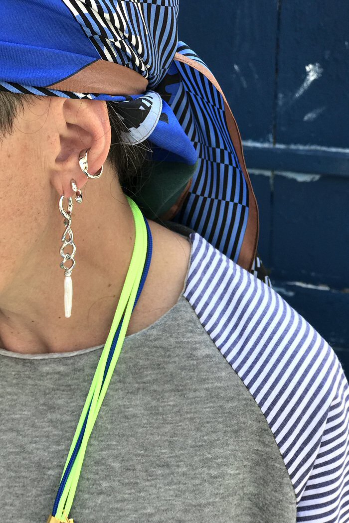 Z | Maria Black huggie Terra créole hoop