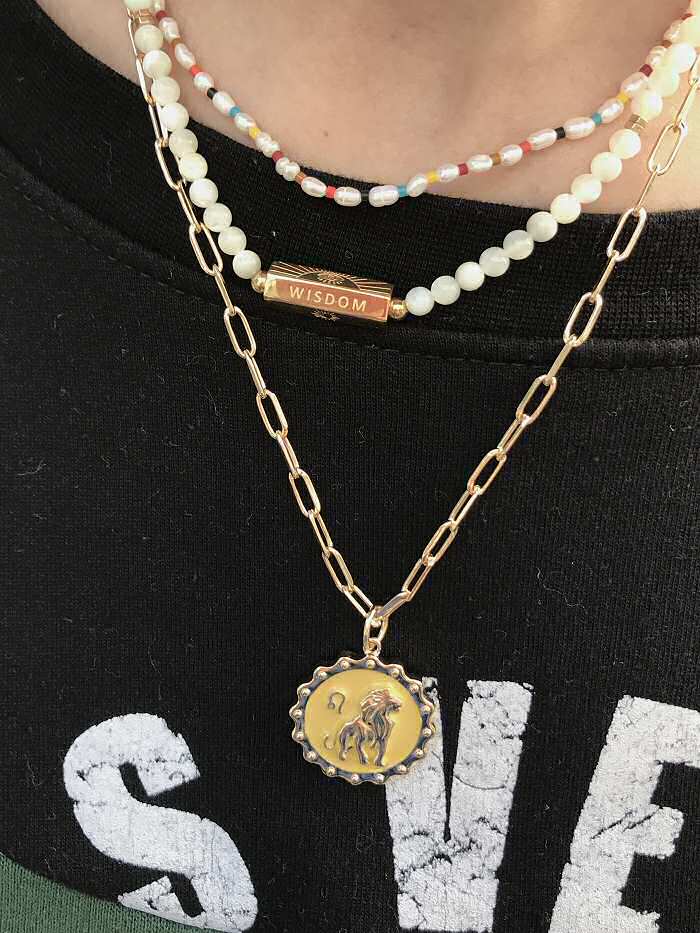 Bali Temples Collier fin rainbow nacre beads