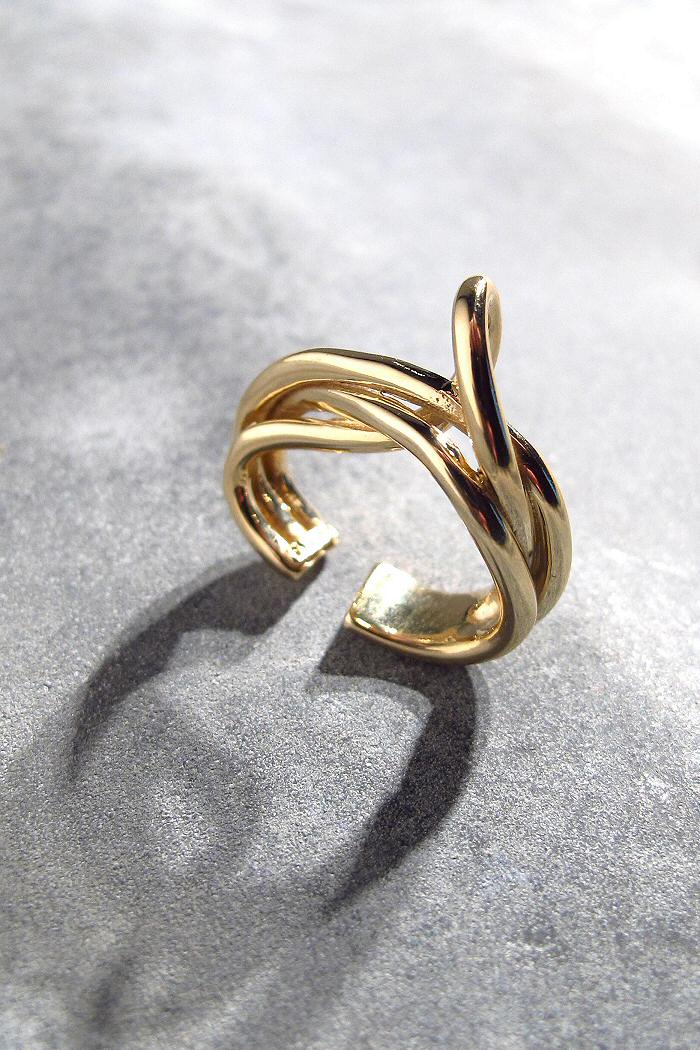 Z | Faris earcuff Tangle