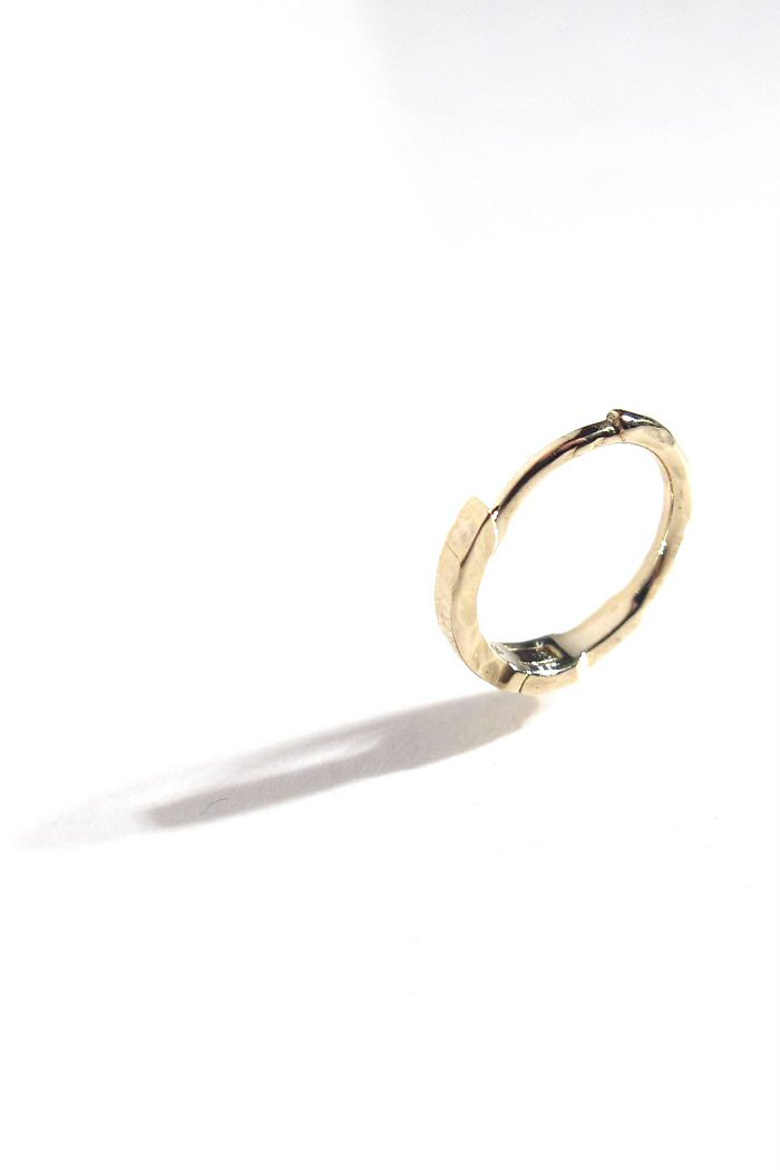 Feidt huggie Martellé 14k