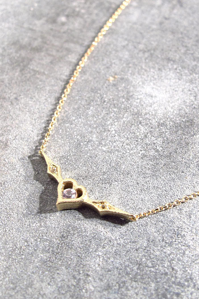 Z | Feidt collier Coeur or brossé mat saphirs blanc 9k