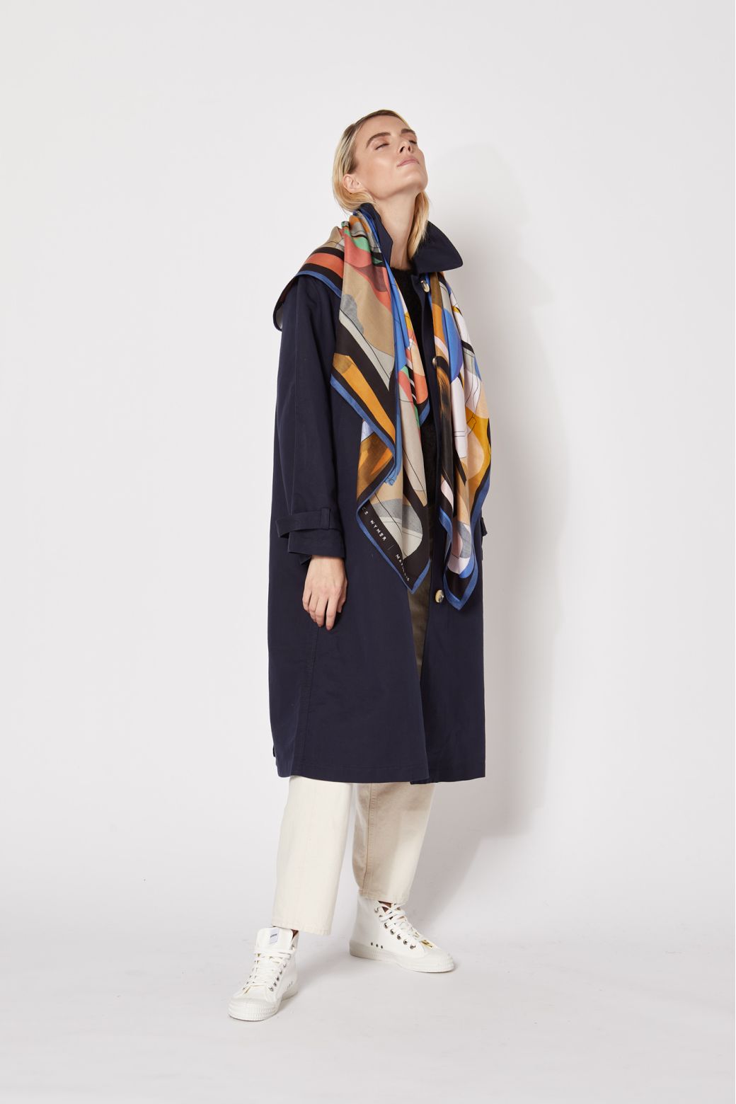 Ma Poésie foulard en soie graphique Carena