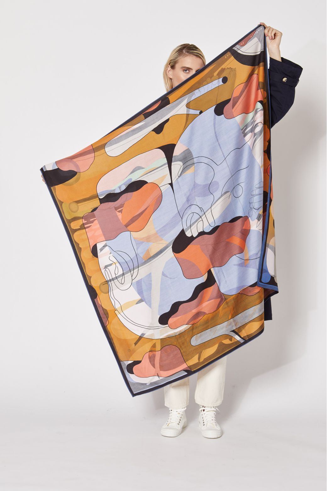 Ma Poésie foulard en soie graphique Carena