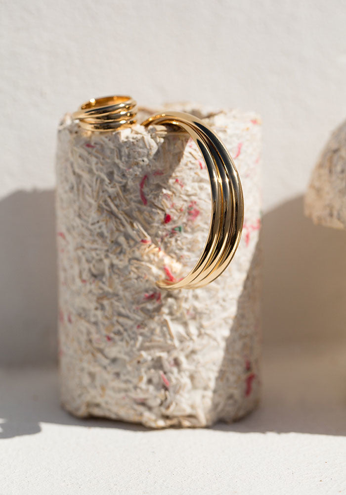 Z | Médecine Douce bague Upsilon trois joncs