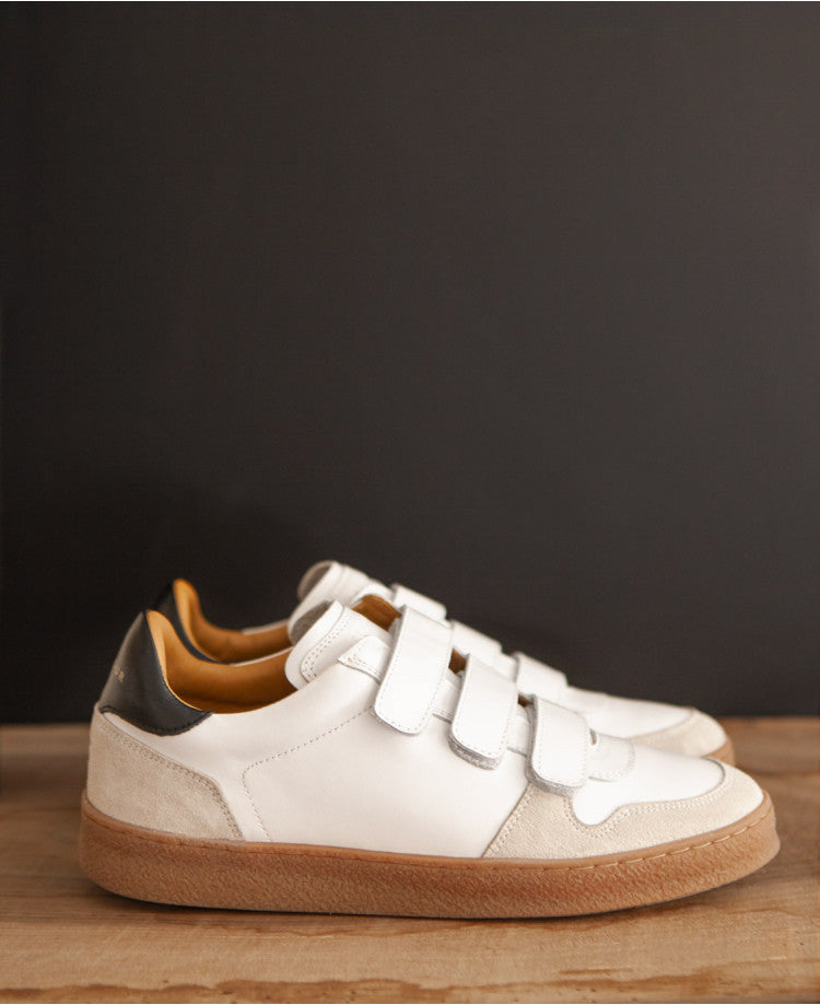 Rivecour baskets 11 white / black vintage