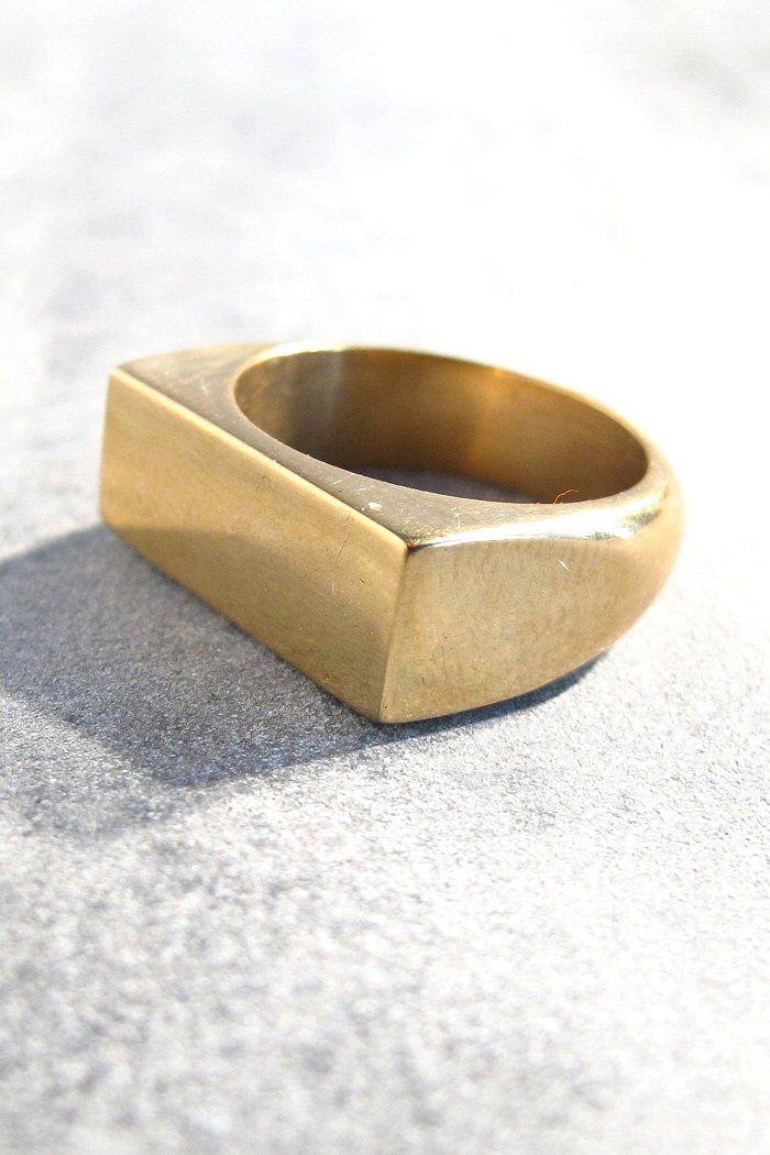 Soko bague chevalière Band