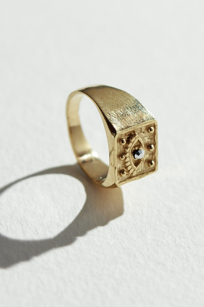 Stalactite bague chevalière Eye