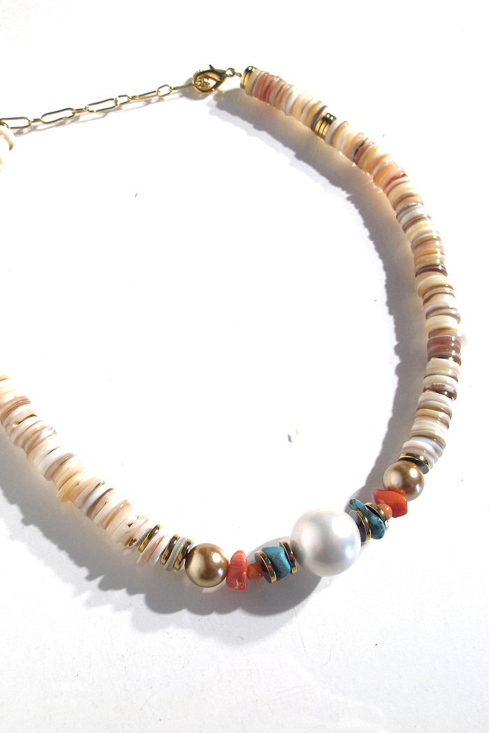Vadi Jewels collier Charly nacre coquillage perles beads
