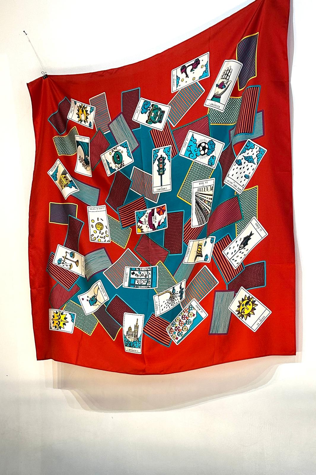 Année foulard en soie Tarot rouge