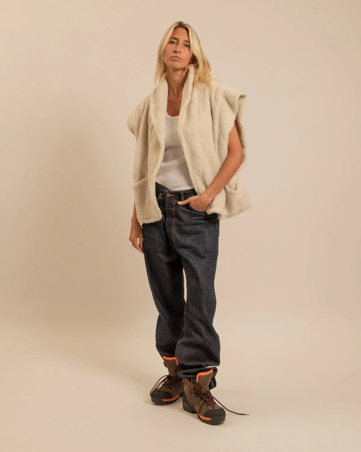 Aokyanos veste kimono Brooklyn sleeveless Sherpa moumoute écru