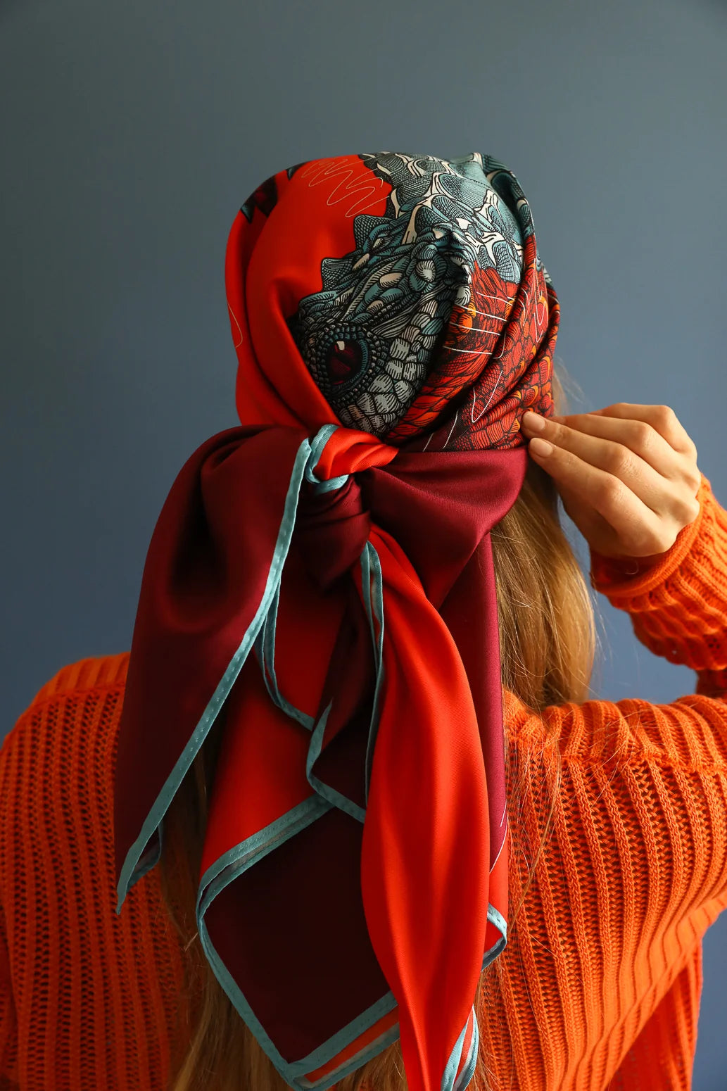Année foulard en soie Crocodile pop