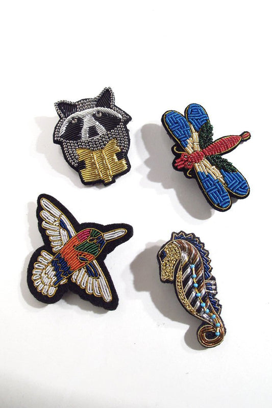 Bali Temples broches Animaux Racoon Colibri Libellue Hippocampe