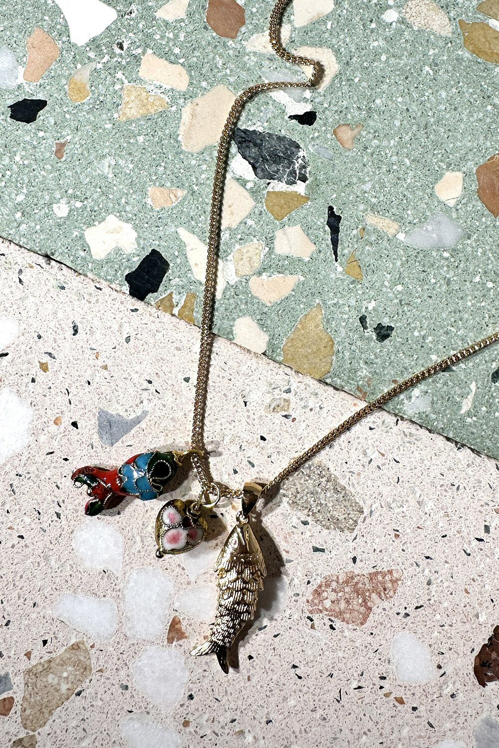 Bali Temples collier Fish family