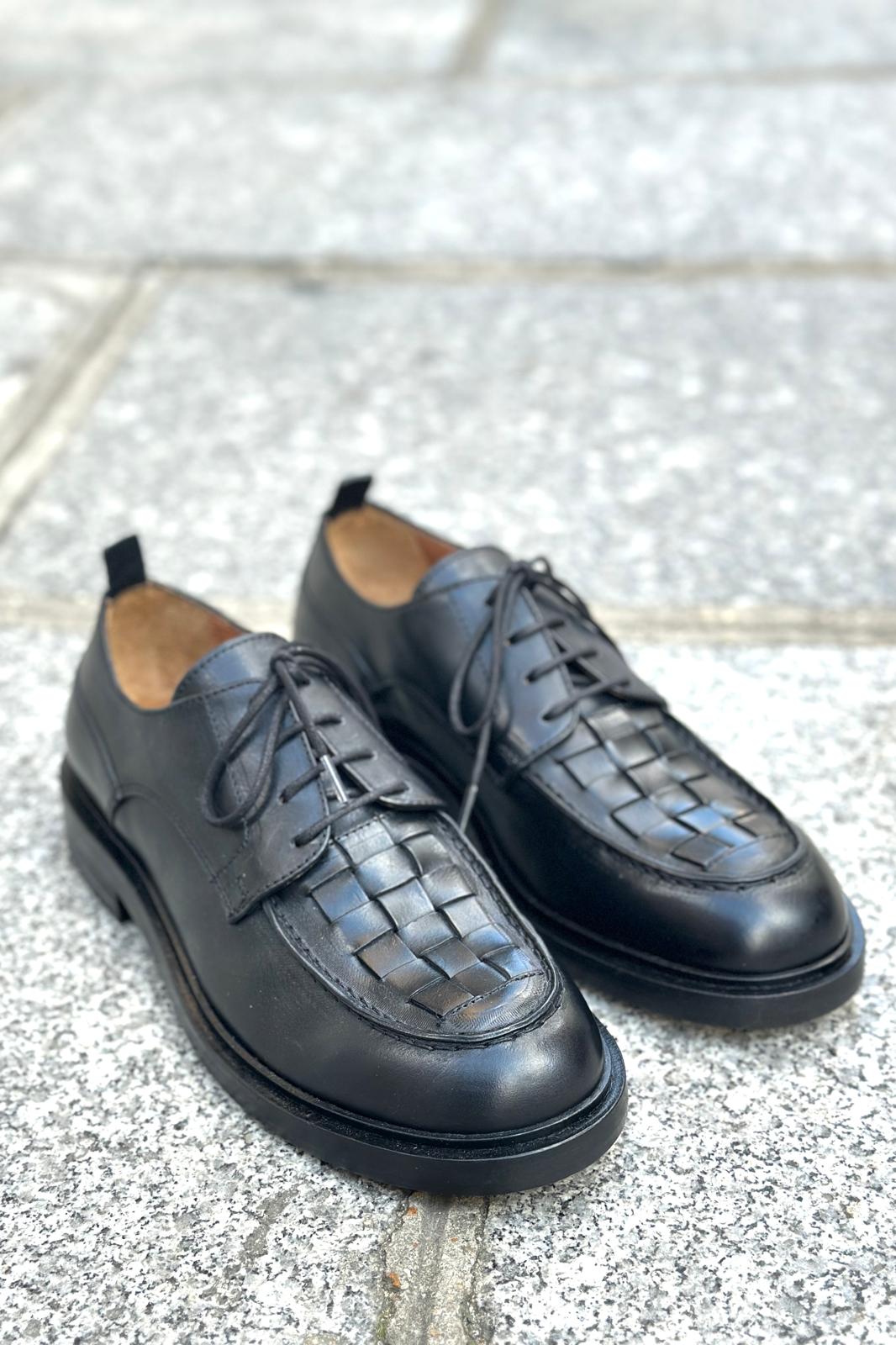 Elia Maurizi derbies tressées cuir noir