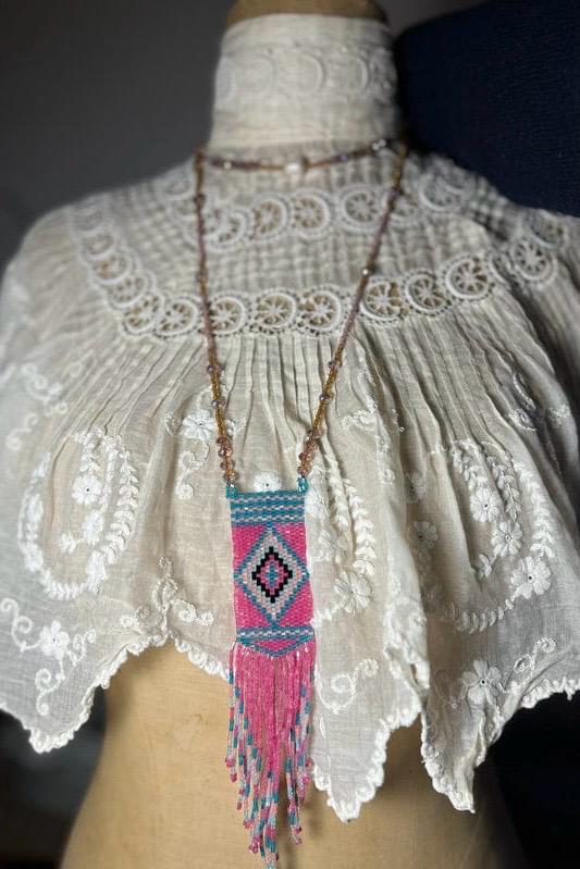 Z | Flora Jane sautoir Indien perles de verre pink beads