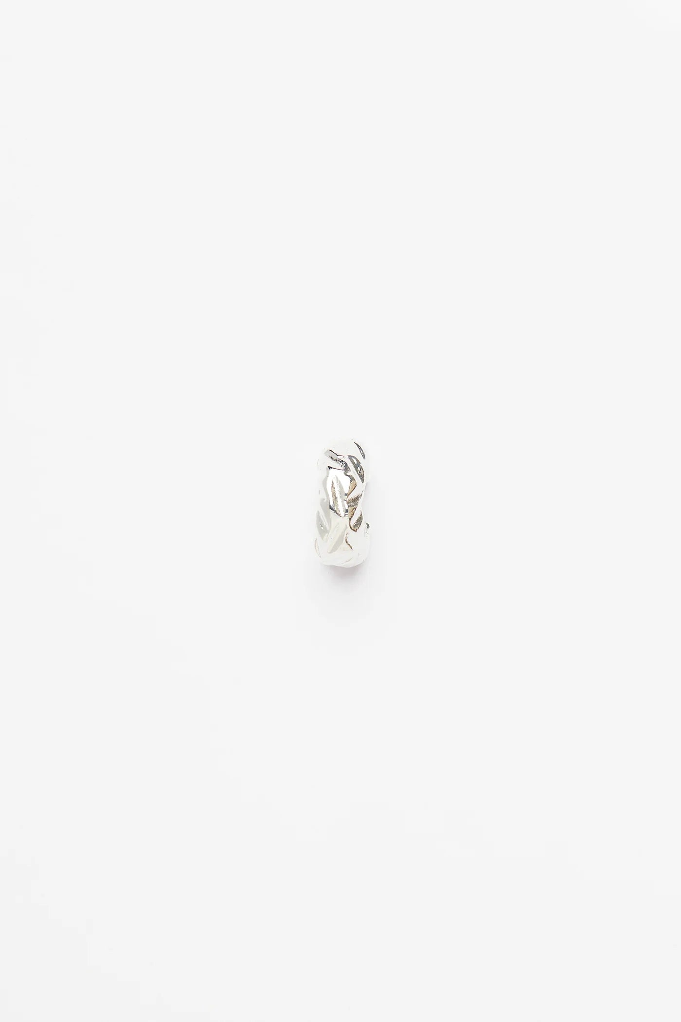 Jeannette earcuff Lison gravé