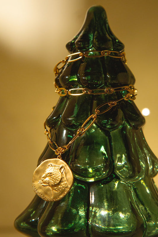 Louise Hendricks collier medaille panthere Rita