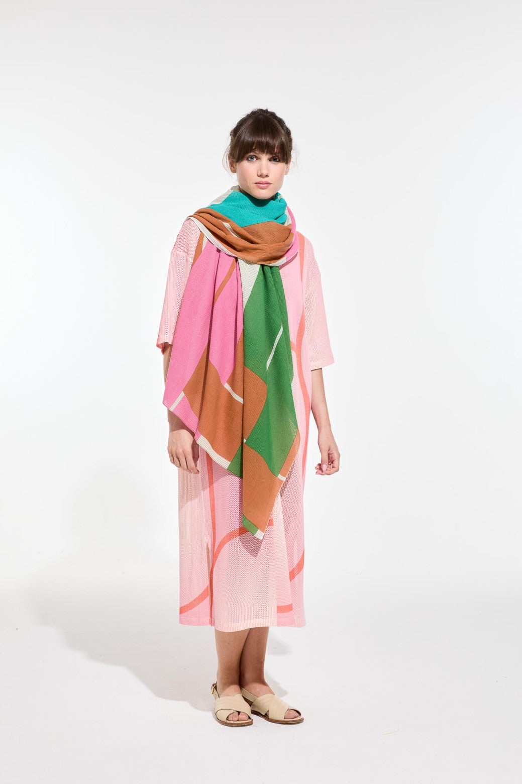 Ma Poesie foulard graphique 100% coton imprime Liane vert rose