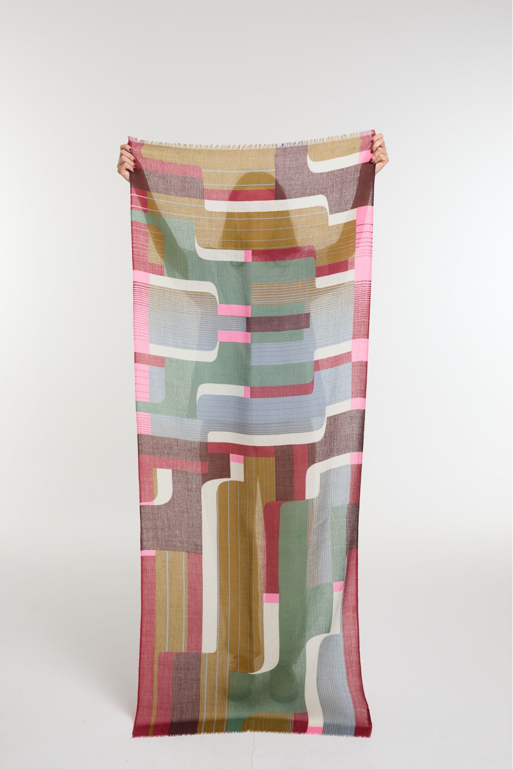 Ma Poésie foulard en laine graphique Petra kaki