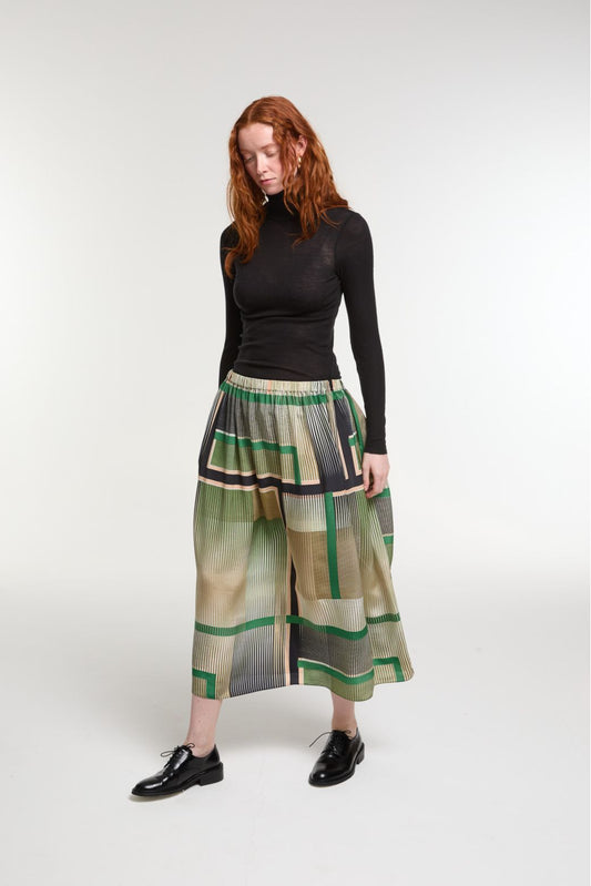 Ma Poésie jupe graphique Romeo en soie vert bleu marine