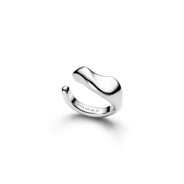 Maria Black earcuff Saddle