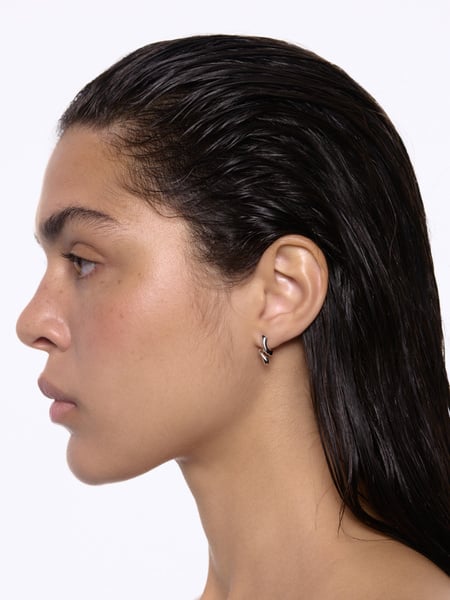 Maria Black stud Coil Curl