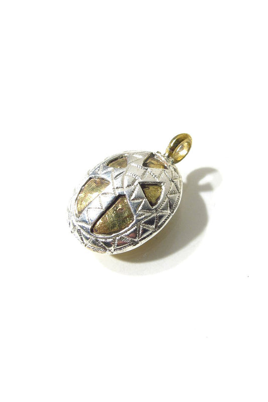 Ombre Claire charm pendentif Imhotep scarabée