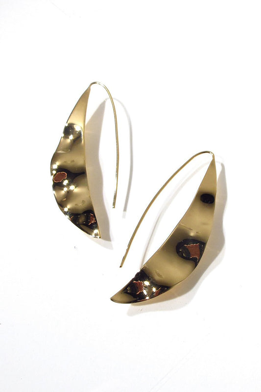 Soko Bidu Wave threader earrings