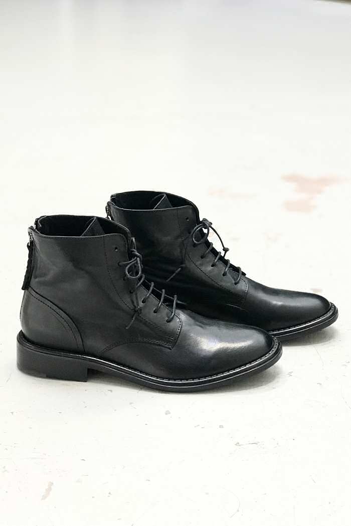 XX | Elia Maurizi boots rangers lacets cuir noir