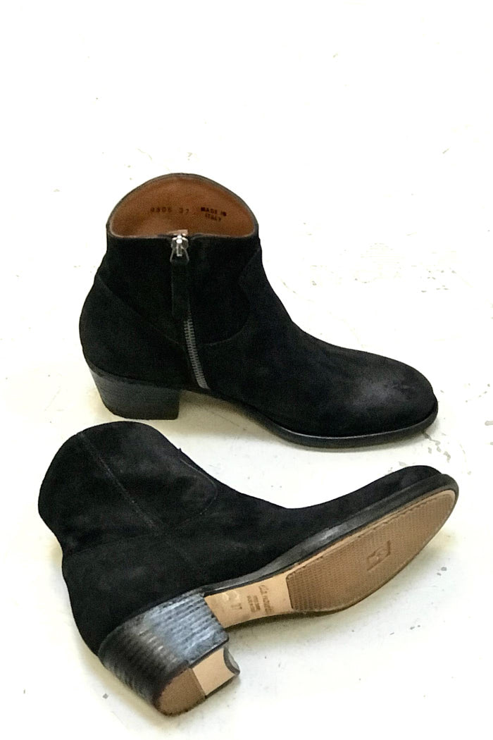 XP | Elia Maurizi boots camarguaises daim noir