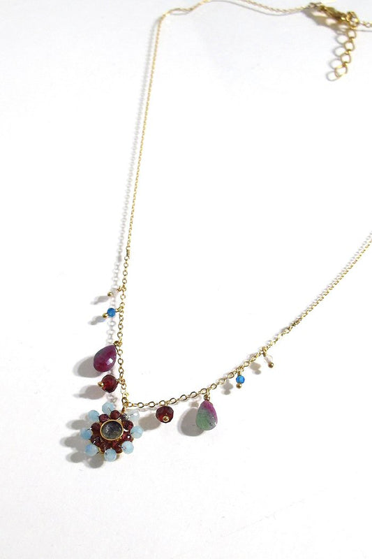 XX | Fourbi de Capucine collier Flower pierres fines beads