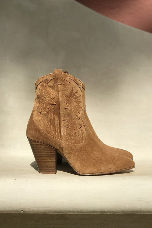 Patricia Blanchet mexican boots Murray ginger suede
